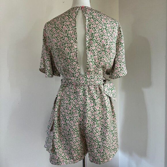 NASTY GAL Pink Green Floral Short Sleeve Romper Size 8 - Picture 4 of 8